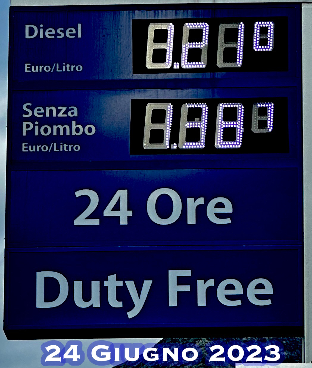 prezzo carburanti livigno